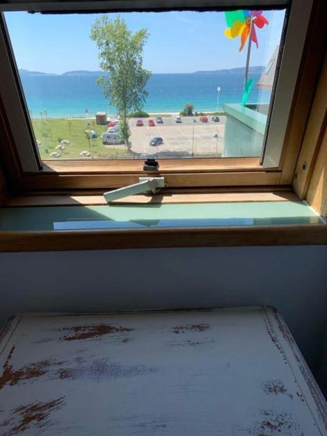 Apartamentos En Playa De Samil Primera Linea De Playa Pe Na Areia Vigo Exterior foto