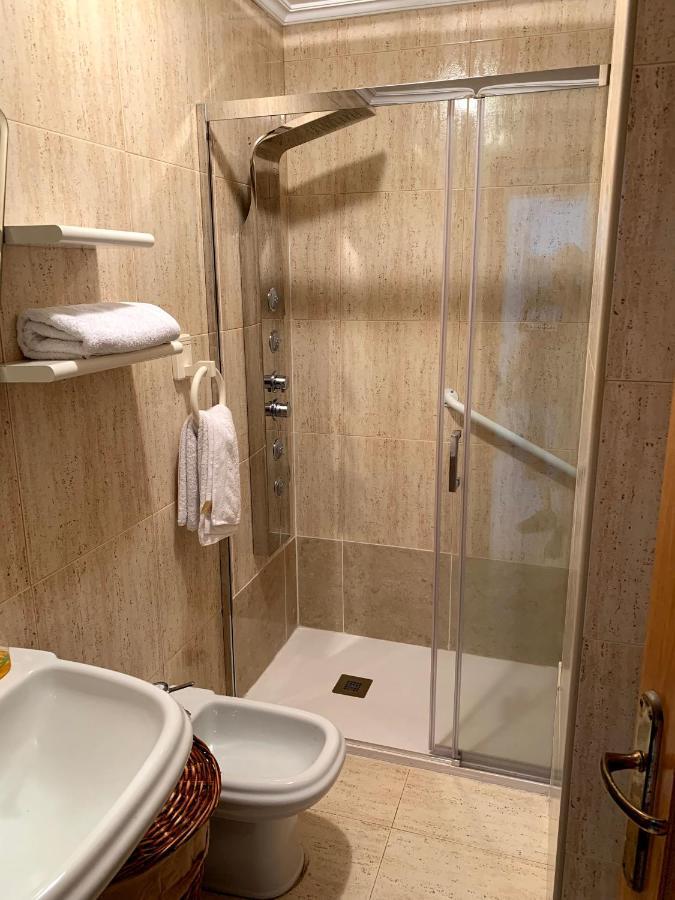 Apartamentos En Playa De Samil Primera Linea De Playa Pe Na Areia Vigo Exterior foto